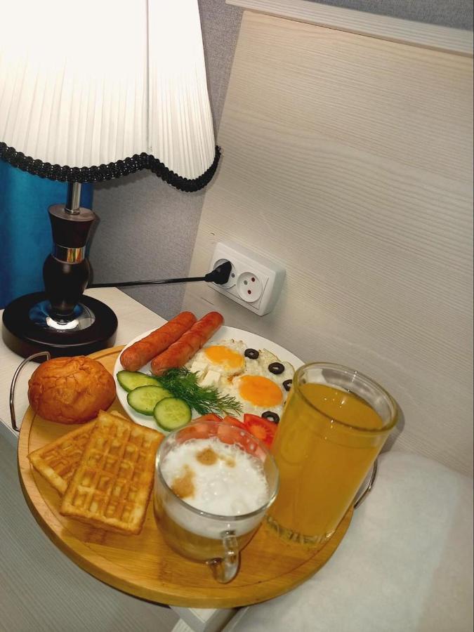 Hanym Hotel Атырау Экстерьер фото